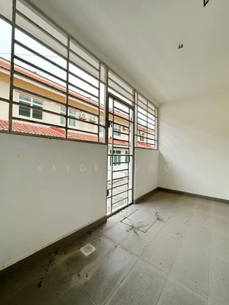 2-storey Terraced House for Sale in Pengerang (Johor) - Kayden Voon - Balcony - PropertyGuru.com.my