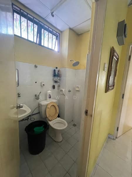 Krystal Country Home untuk Untuk Dijual - RM 770,000, Mac 2026 - Bathroom - PropertyGuru.com.my