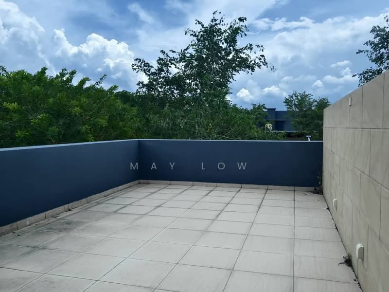 Twin Villa for Rent in Forest City (Gelang Patah) - May Low - Balcony - PropertyGuru.com.my