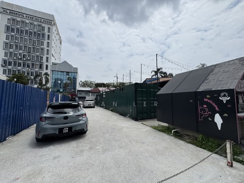 Service Residence for Sale at Southkey Mosaic - Alan Ler - Exterior - PropertyGuru.com.my