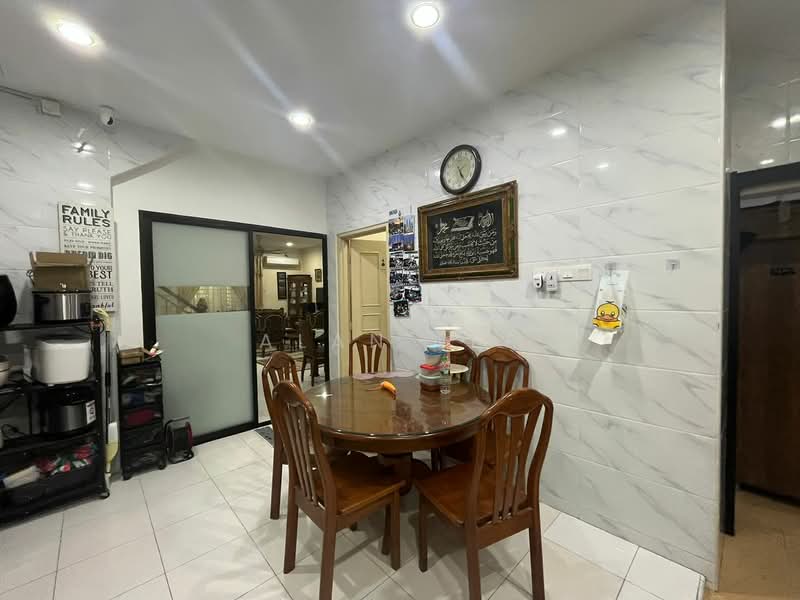 2-storey Terraced House for Sale in Taman Sri Pulai Perdana (Skudai) - Alan Ler - Dining Room - PropertyGuru.com.my