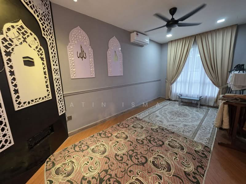 Rumah Banglo untuk Dijual di Bandar Mahkota Cheras (Cheras) - Fatin Ismail - Interior - PropertyGuru.com.my