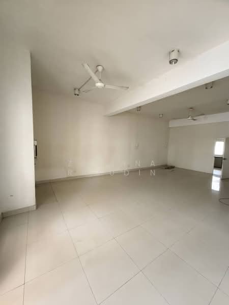 Arabella Dkayangan Seksyen 13, Shah Alam untuk Untuk Dijual - RM 1,300,000, Mac 2026 - Interior - PropertyGuru.com.my