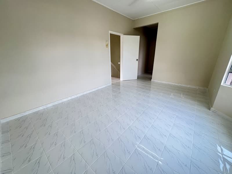 2-storey Terraced House for Rent in Bandar Tasik Kesuma (Beranang) - Muhamad Faizal Yunos - Interior - PropertyGuru.com.my