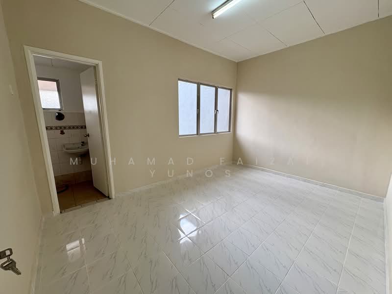 2-storey Terraced House for Rent in Bandar Tasik Kesuma (Beranang) - Muhamad Faizal Yunos - Interior - PropertyGuru.com.my