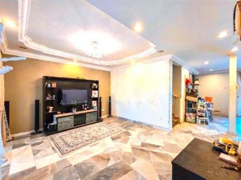 2-storey Terraced House for Sale in Putra Heights (Subang Jaya) - Amy Oktavia - Living Room - PropertyGuru.com.my