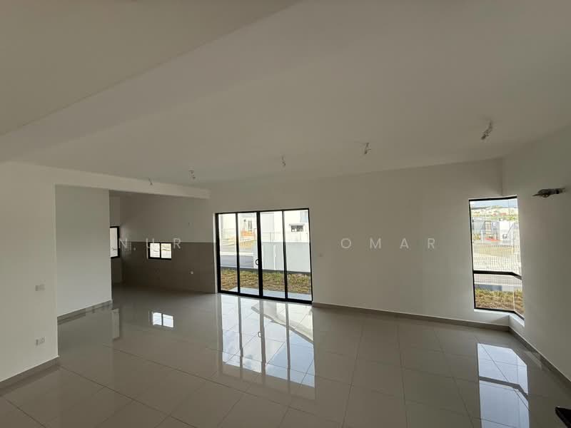 CASIRA 3 (SIRI 1) untuk Untuk Dijual - RM 1,100,000, Mac 2026 - Living Room - PropertyGuru.com.my