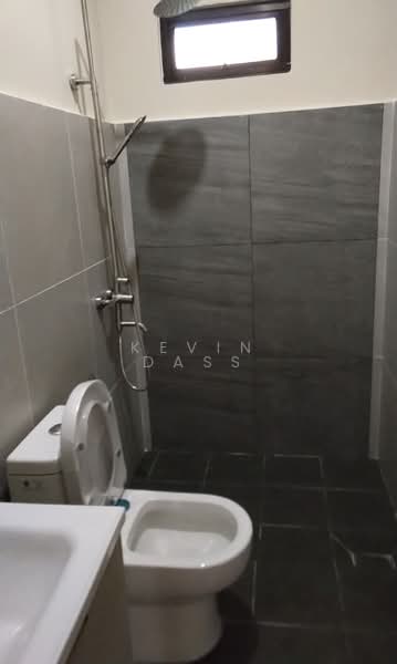 Seksyen 8 untuk Untuk Disewa - RM 7,500 /bulan, Mac 2026 - Bathroom - PropertyGuru.com.my