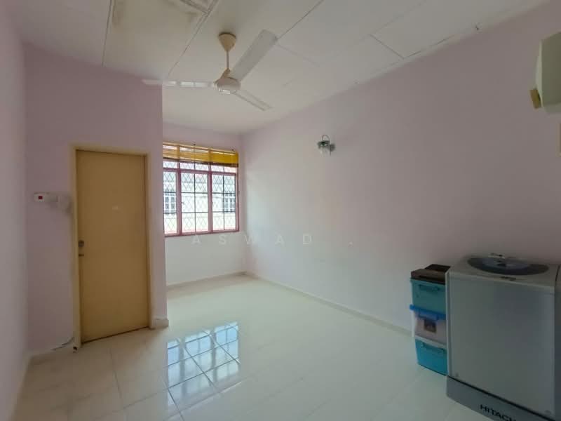 2-storey Terraced House for Sale in Bandar Perda (Bukit Mertajam) - Aswad . - Bedroom - PropertyGuru.com.my