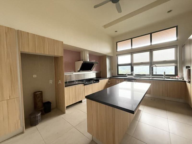 Bungalow House untuk Dijual di Country Heights Damansara (Kuala Lumpur) - Rainee Chin - Kitchen - PropertyGuru.com.my