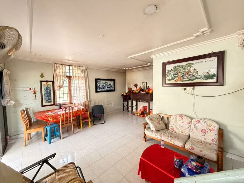 Rumah Teres 2 Tingkat untuk Dijual di Taman Pokok Mangga (Balai Panjang) - Helen BF - Living Room - PropertyGuru.com.my