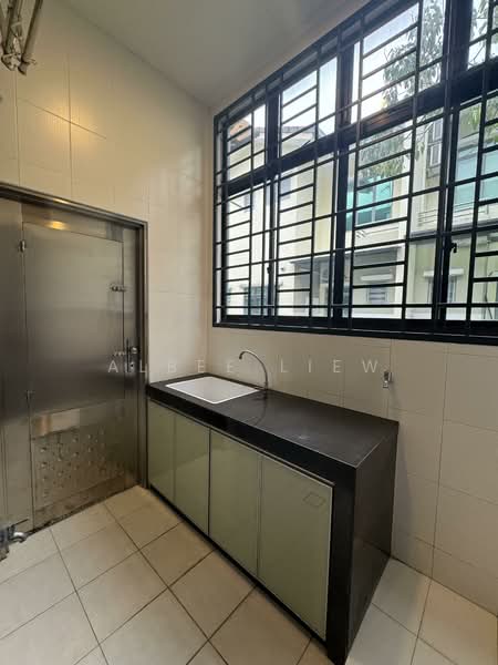 2-storey Terraced House for Sale in East Ledang (Iskandar Puteri (Nusajaya)) - Albee Liew - Kitchen - PropertyGuru.com.my