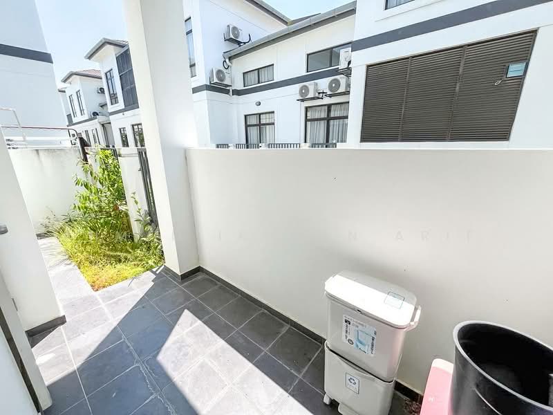 2-storey Terraced House for Sale in Eco Grandeur (Puncak Alam) - Ahmad Ikhwan Arif - Exterior - PropertyGuru.com.my
