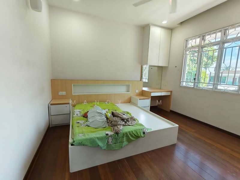 Semi-Detached House for Sale in Island Glades (Jelutong) - Mandy Lim - Bedroom - PropertyGuru.com.my