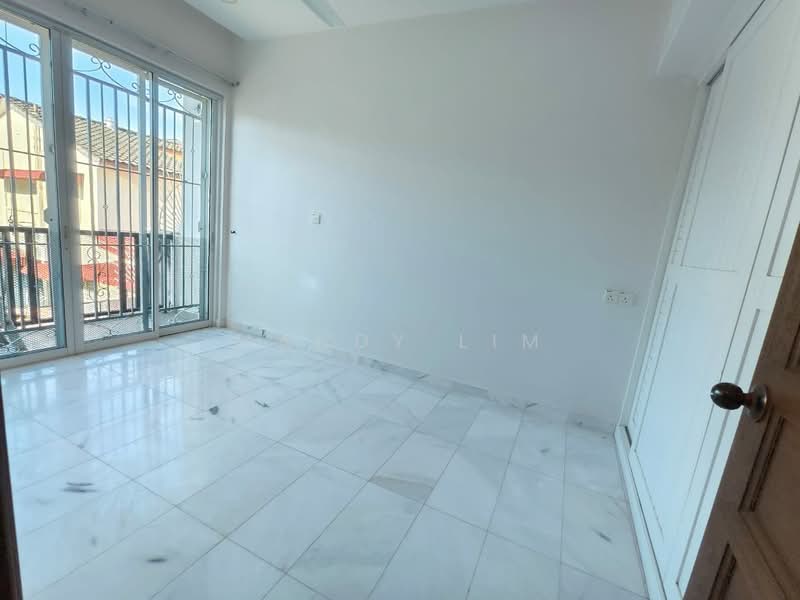 Semi-Detached House for Sale in Island Glades (Jelutong) - Mandy Lim - Interior - PropertyGuru.com.my