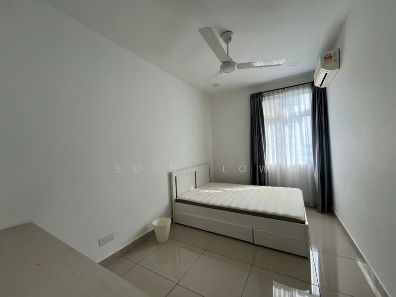 Service Residence for Rent at Meridin Bayvue Serviced Apartment - Suenn Low - Bedroom - PropertyGuru.com.my