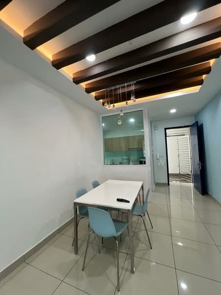 Service Residence for Rent at Meridin Bayvue Serviced Apartment - Suenn Low - Dining Room - PropertyGuru.com.my