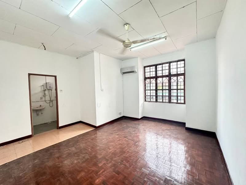Untuk Dijual - Seksyen 4 Bandar Baru Bangi