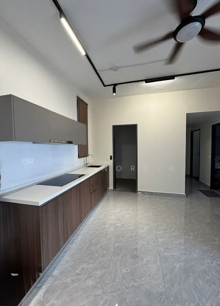 Altris Residences @ The Quartz WM untuk Untuk Disewa - RM 2,500 /bulan, Mac 2026 - Kitchen - PropertyGuru.com.my
