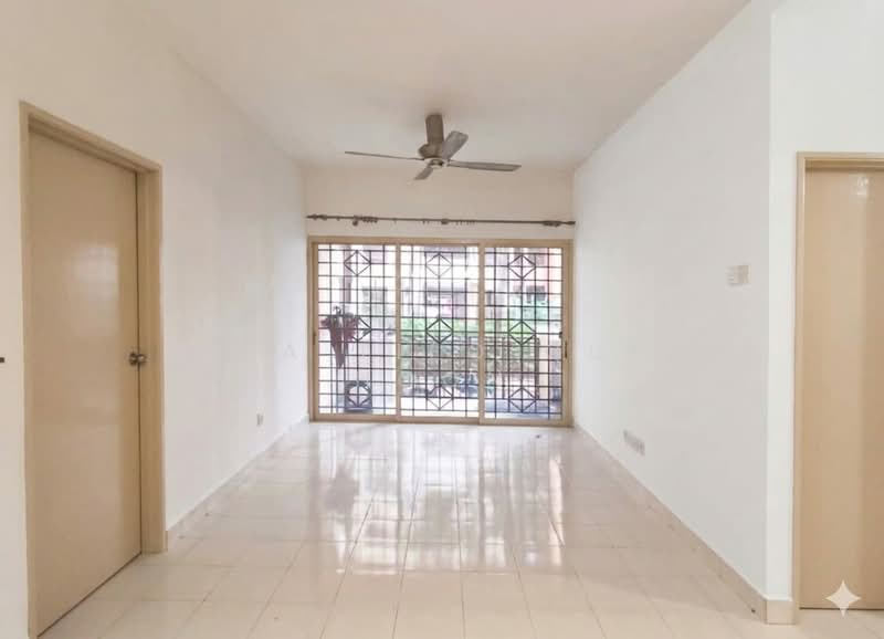 Condominium for Sale at Palm Spring @ Damansara - Liza Tieo Quek Hoon - Living Room - PropertyGuru.com.my
