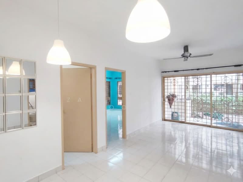 Condominium for Sale at Palm Spring @ Damansara - Liza Tieo Quek Hoon - Living Room - PropertyGuru.com.my