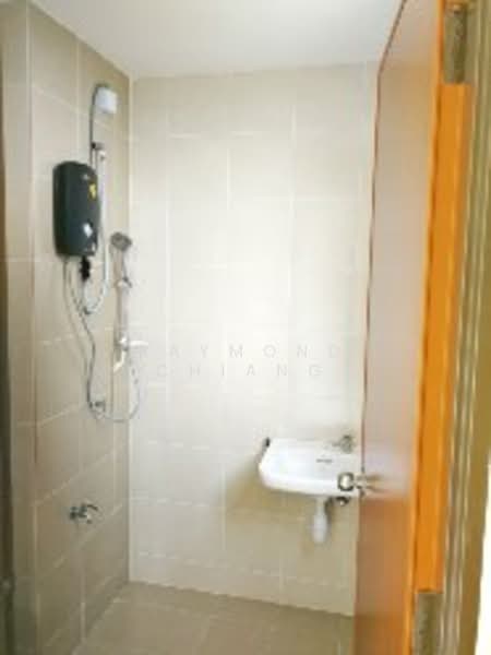 Service Residence for Sale at Suria Putra - Raymond Chiang - Bathroom - PropertyGuru.com.my
