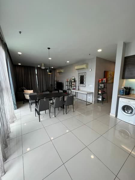 Service Residence for Sale at Somerset Puteri Harbour - Jeff Saw - Living Room - PropertyGuru.com.my