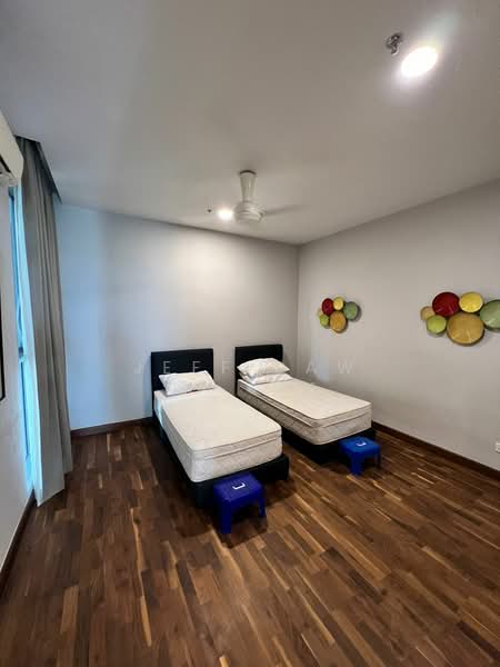 Service Residence for Sale at Somerset Puteri Harbour - Jeff Saw - Bedroom - PropertyGuru.com.my