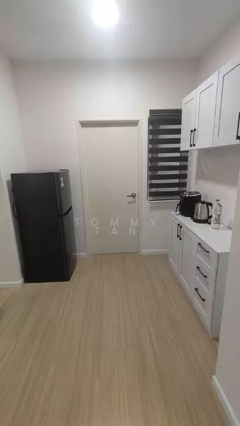 Tuan 2egacy untuk Untuk Disewa - RM 2,400 /bulan, Mac 2026 - Kitchen - PropertyGuru.com.my