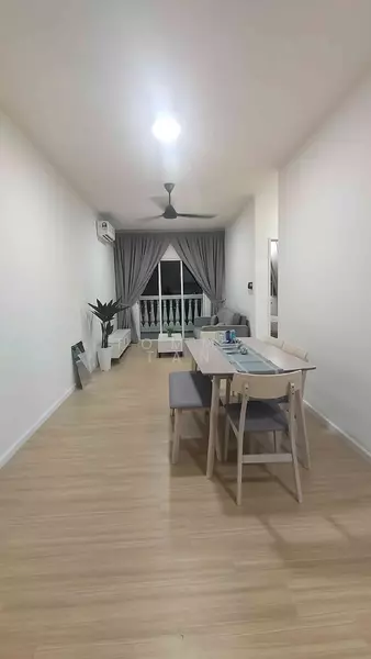Tuan 2egacy untuk Untuk Disewa - RM 2,400 /bulan, Mac 2026 - Living Room - PropertyGuru.com.my