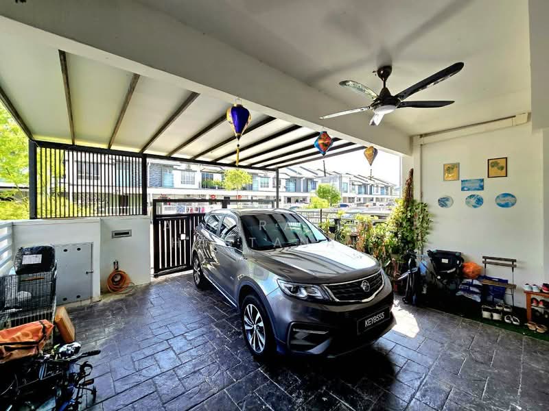 The Palm @ Hillpark untuk Untuk Dijual - RM 700,000, Mac 2026 - Exterior - PropertyGuru.com.my