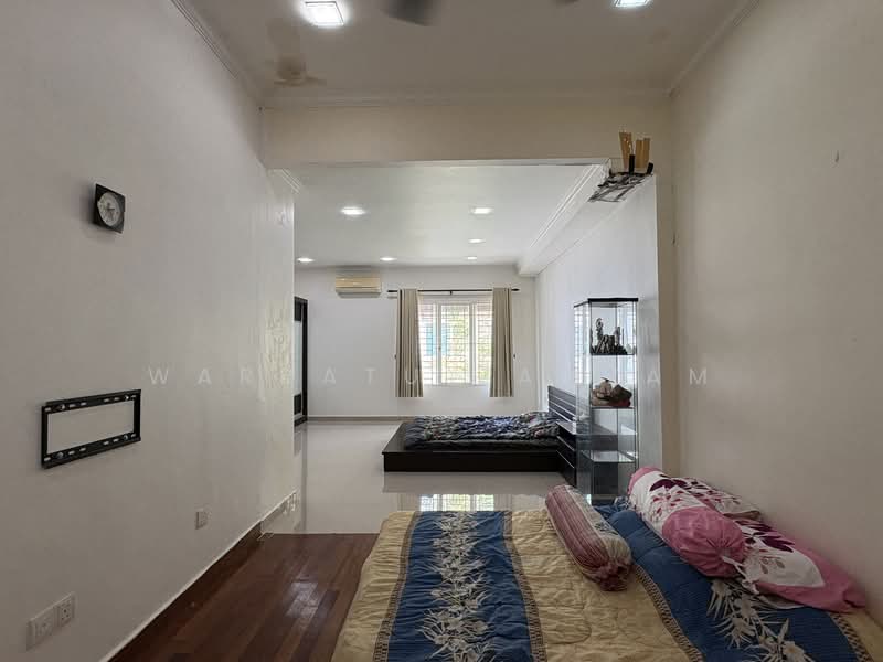 Semi-Detached House for Sale in Bandar Tasik Kesuma (Beranang) - Wardatu Zamzam - Bedroom - PropertyGuru.com.my