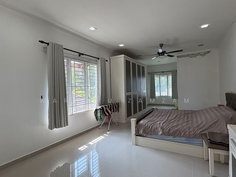 Semi-Detached House for Sale in Bandar Tasik Kesuma (Beranang) - Wardatu Zamzam - Bedroom - PropertyGuru.com.my
