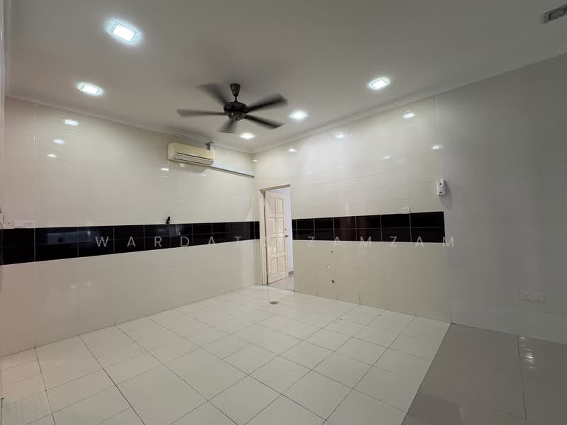 Semi-Detached House for Sale in Bandar Tasik Kesuma (Beranang) - Wardatu Zamzam - PropertyGuru.com.my