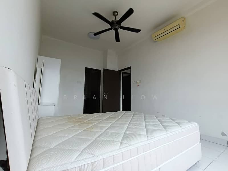 Apartment for Rent at Seri Austin Residence (Pangsapuri Seri Austin) - Brian Liow - Bedroom - PropertyGuru.com.my