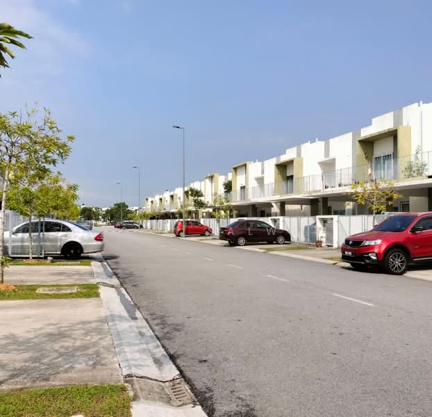 Terraced House for Rent in Cyberjaya (Selangor) - Siti Salwa - Exterior - PropertyGuru.com.my
