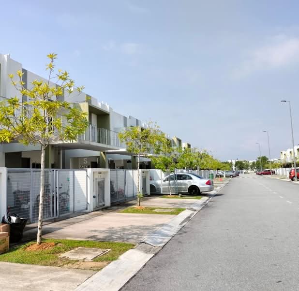 Terraced House for Rent in Cyberjaya (Selangor) - Siti Salwa - Exterior - PropertyGuru.com.my