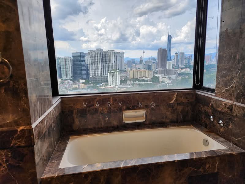 Sri Tiara Residences untuk Untuk Disewa - RM 3,000 /bulan, Mac 2026 - Bathroom - PropertyGuru.com.my