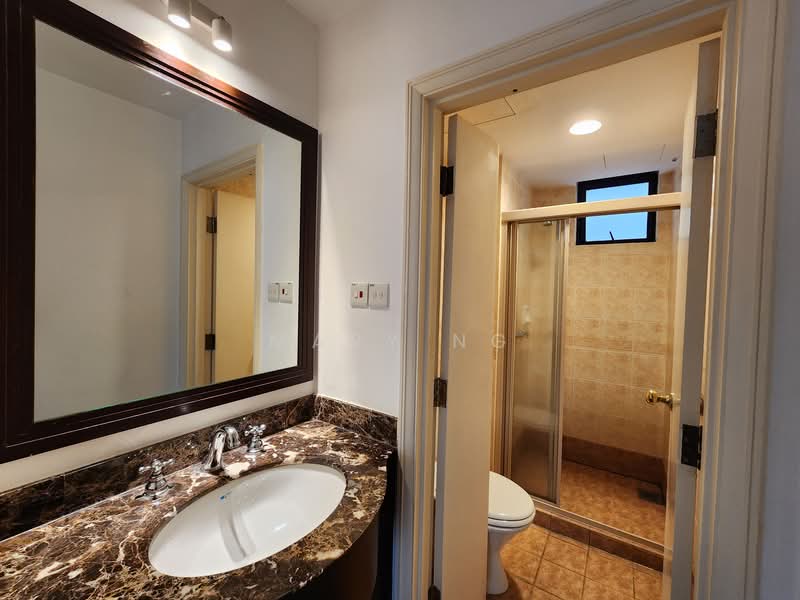 Sri Tiara Residences untuk Untuk Disewa - RM 2,400 /bulan, Mac 2026 - Bathroom - PropertyGuru.com.my