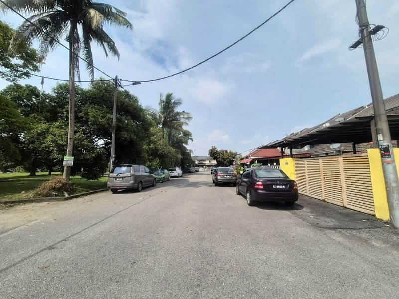 2-storey Terraced House for Sale in Taman Sri Andalas (Klang) - Keyn Aziz - Exterior - PropertyGuru.com.my