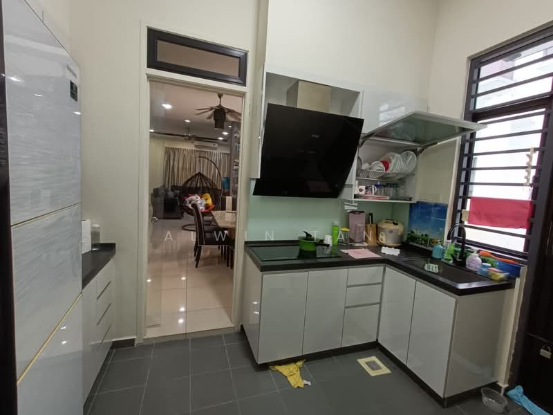 Garden Villas, Bukit Indah untuk Untuk Dijual - RM 1,350,000, Mac 2026 - Kitchen - PropertyGuru.com.my