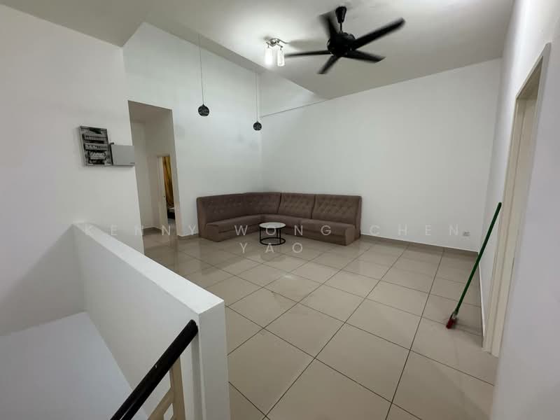 Bukit Indah untuk Untuk Disewa - RM 3,800 /bulan, Mac 2026 - Living Room - PropertyGuru.com.my