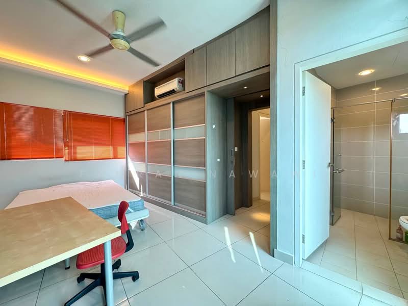 Condominium for Sale at Mirage By The Lake - Fauran Nawawi - PropertyGuru.com.my