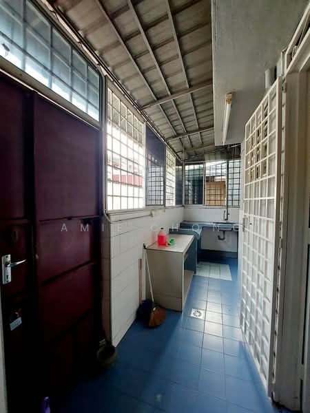 Bercham Double Storey Terace House Facing Field For Sale untuk Untuk Dijual - RM 350,000, Mac 2026 - Interior - PropertyGuru.com.my