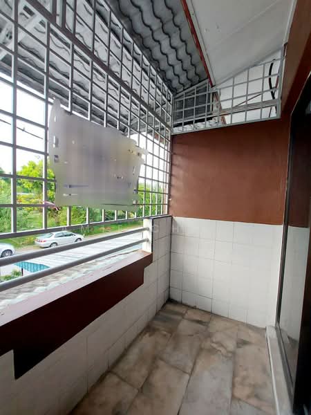 Bercham Double Storey Terace House Facing Field For Sale untuk Untuk Dijual - RM 350,000, Mac 2026 - Balcony - PropertyGuru.com.my