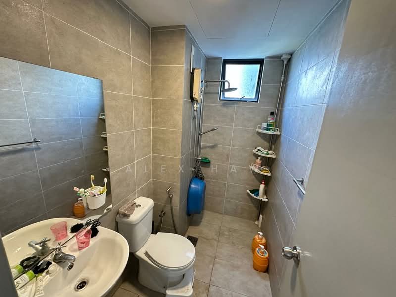 Condominium for Sale at Mizumi Residences - Alex Haw - Bathroom - PropertyGuru.com.my