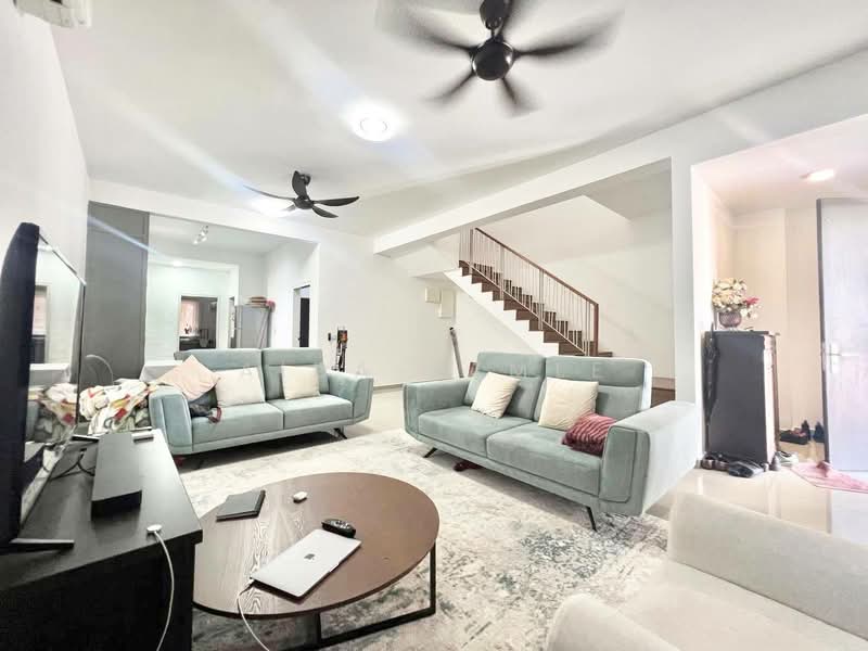 2-storey Terraced House for Sale in Bandar Serenia (Dengkil) - Aida Ramle - Living Room - PropertyGuru.com.my