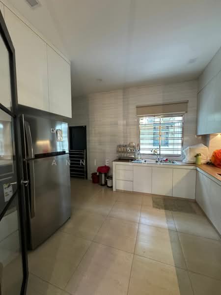 2-storey Terraced House for Sale in Ehsan Jaya (Johor Bahru) - Annie Low - Kitchen - PropertyGuru.com.my