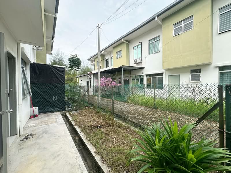 2-storey Terraced House for Sale in Saujana Utama (Puncak Alam) - Nazri Hassan - Exterior - PropertyGuru.com.my