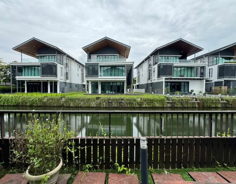 Bungalow for Sale in Masai (Johor) - Alwin Tan - PropertyGuru.com.my